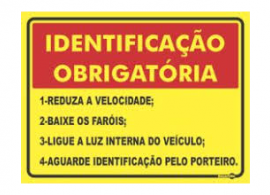 Placa identifica&ccedil;&atilde;o obrigat&oacute;ria